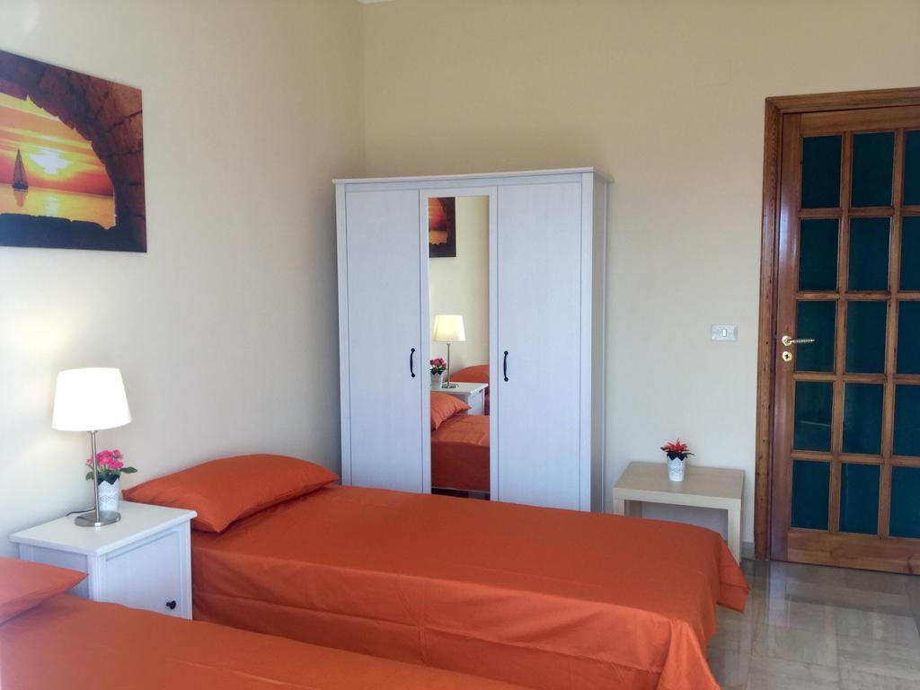 Holiday Rentals Taormina Exterior foto